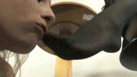 35000
